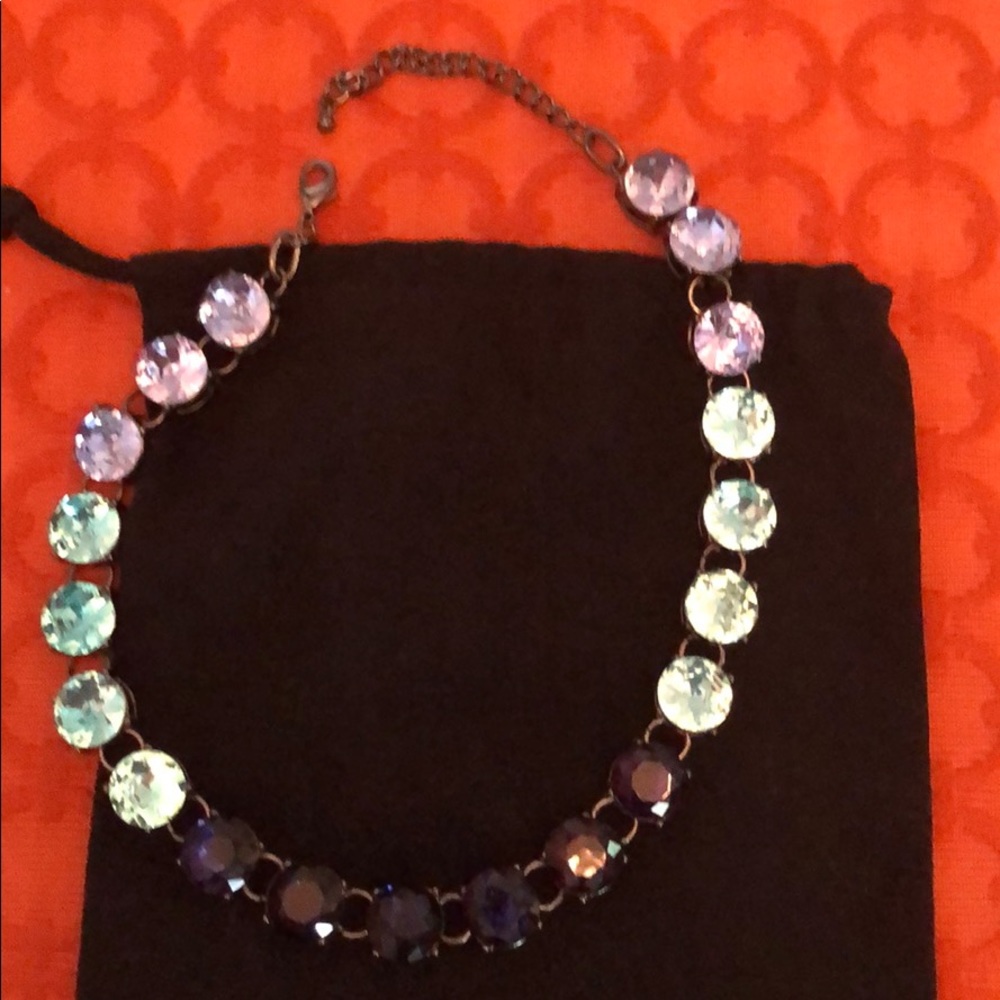 Statement necklace